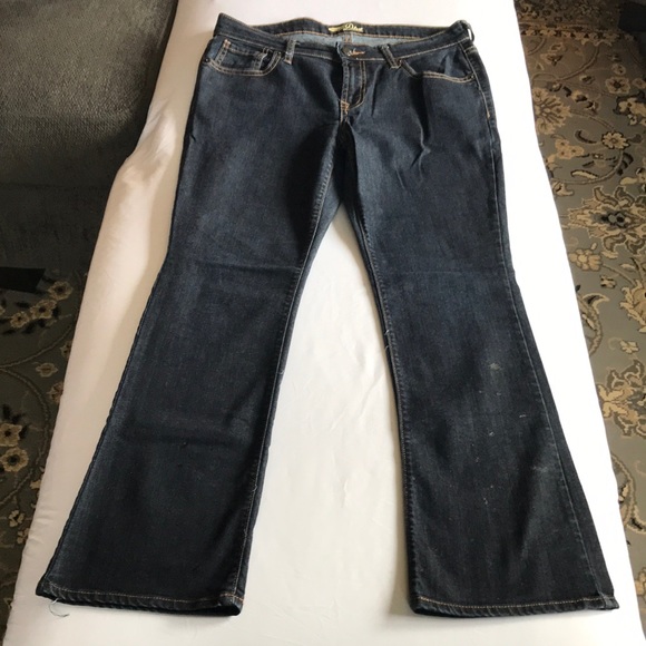 Old Navy The Diva Bootcut Jeans - Picture 11 of 12